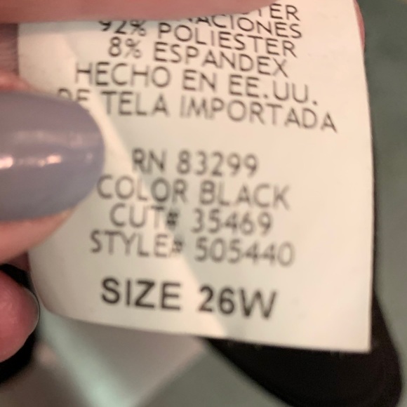 Black Formal Accordion Pleated Accent Style Dress - Picture 10 of 10